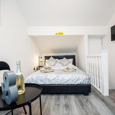 Five Seasons Liverpool City - Modern Studios Near Anfield Εξωτερικό φωτογραφία