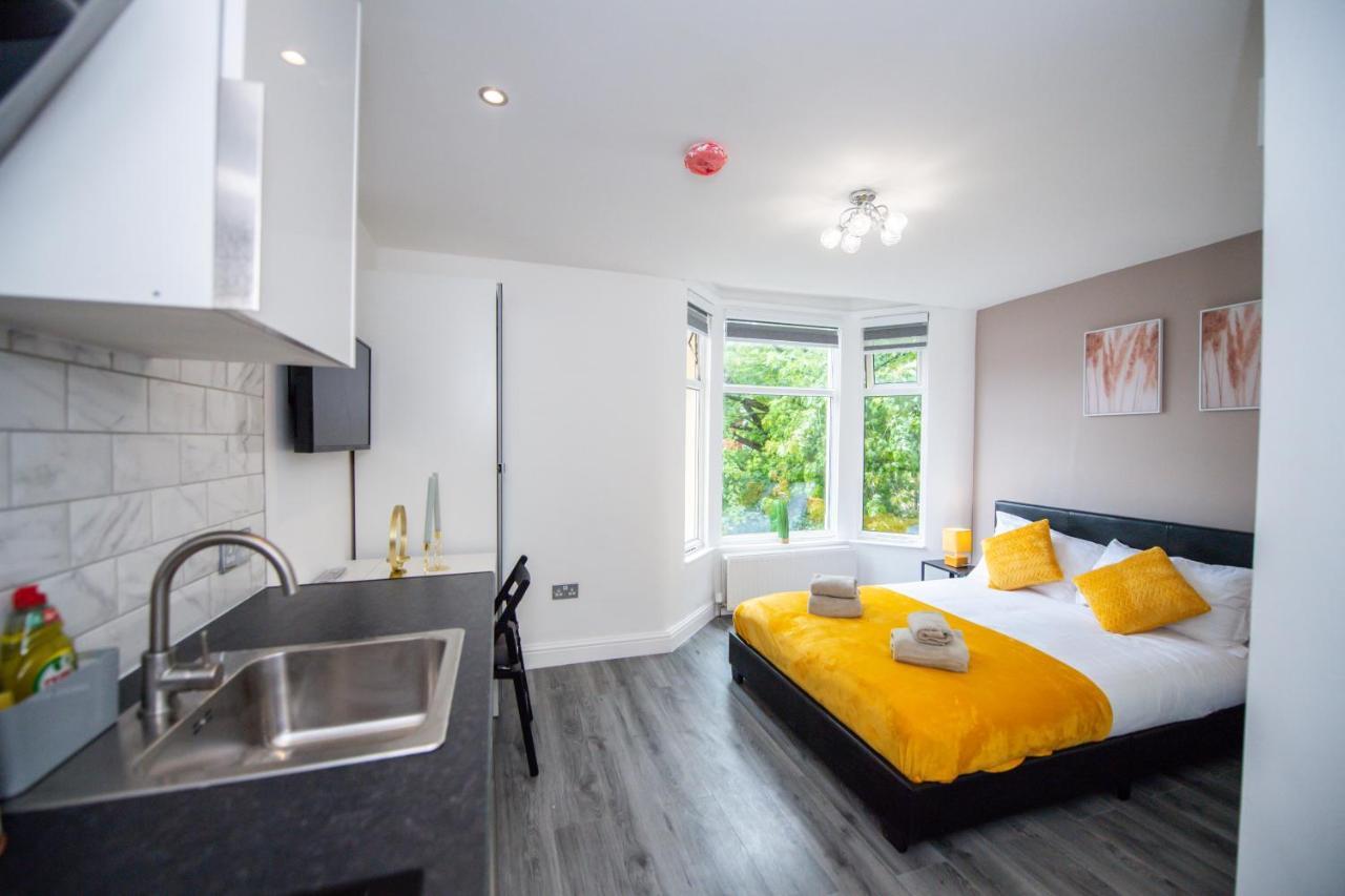 Five Seasons Liverpool City - Modern Studios Near Anfield Εξωτερικό φωτογραφία