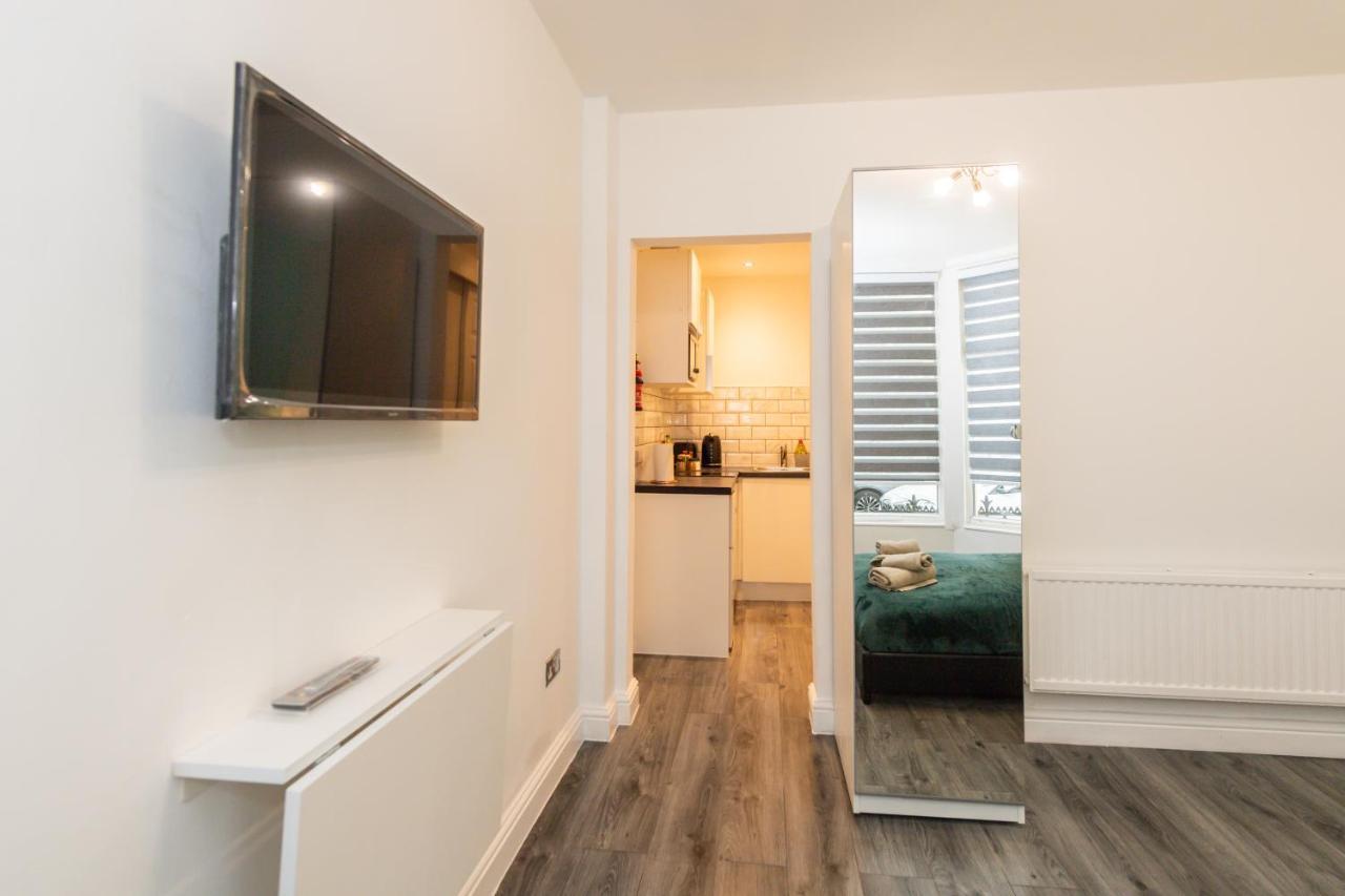 Five Seasons Liverpool City - Modern Studios Near Anfield Εξωτερικό φωτογραφία