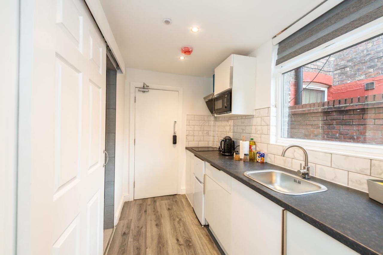 Five Seasons Liverpool City - Modern Studios Near Anfield Εξωτερικό φωτογραφία