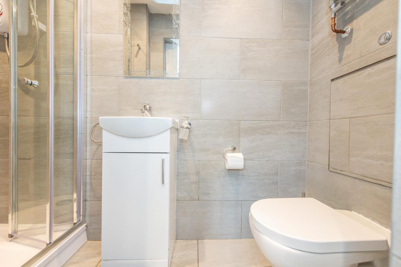 Five Seasons Liverpool City - Modern Studios Near Anfield Εξωτερικό φωτογραφία